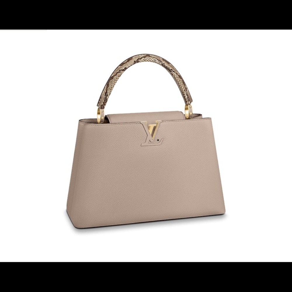 100% Authentic Louis Vuitton Capucines MM Bag